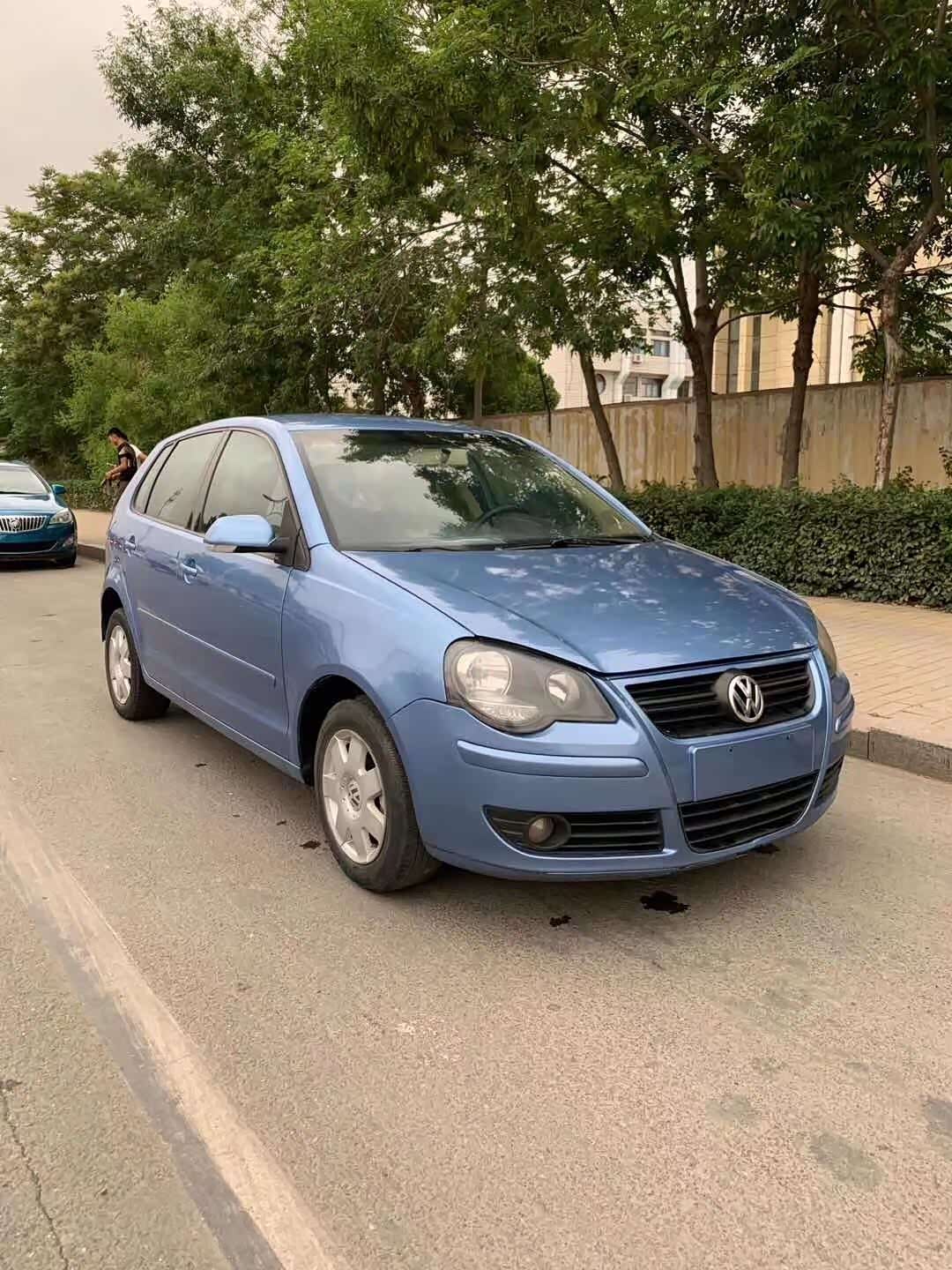 大众老款polo非常省心的代步好车.