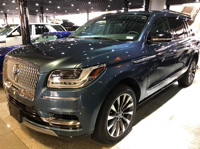 18款林肯领航员大家都喜欢哪个颜色