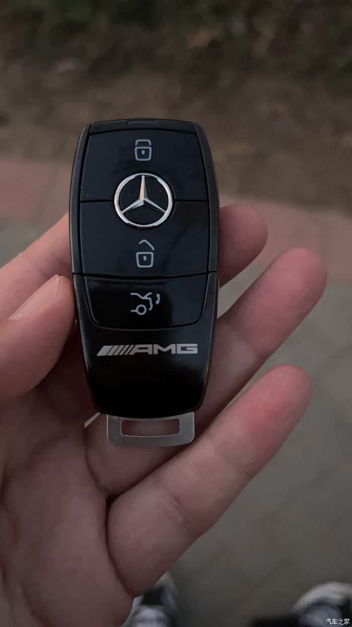 【图】22年上牌glb35急售_奔驰glb amg论坛_汽车之家论坛