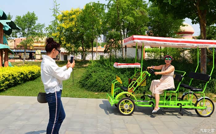 《避暑生活双节为伴》车友们光合谷采摘快乐游