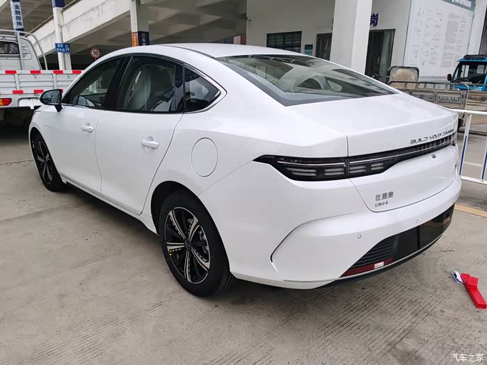 全网首提白色驱逐舰05