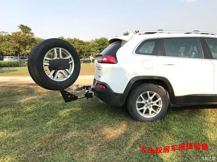 无损安装具备八大优势的方口尾挂备胎架