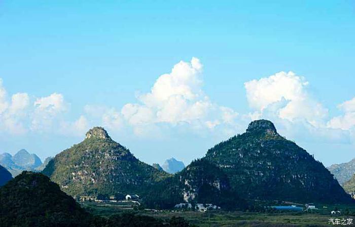 贵州景区双乳山图片