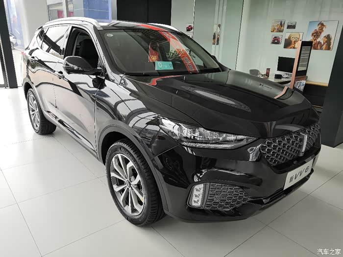 今天看到黑色新款的vv6了