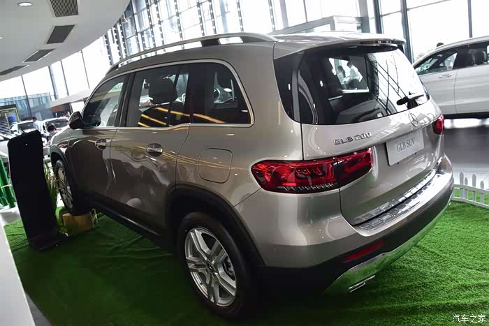 【图】去看了glb动感,五座和七座还真有点小纠结_奔驰glb论坛_汽车之