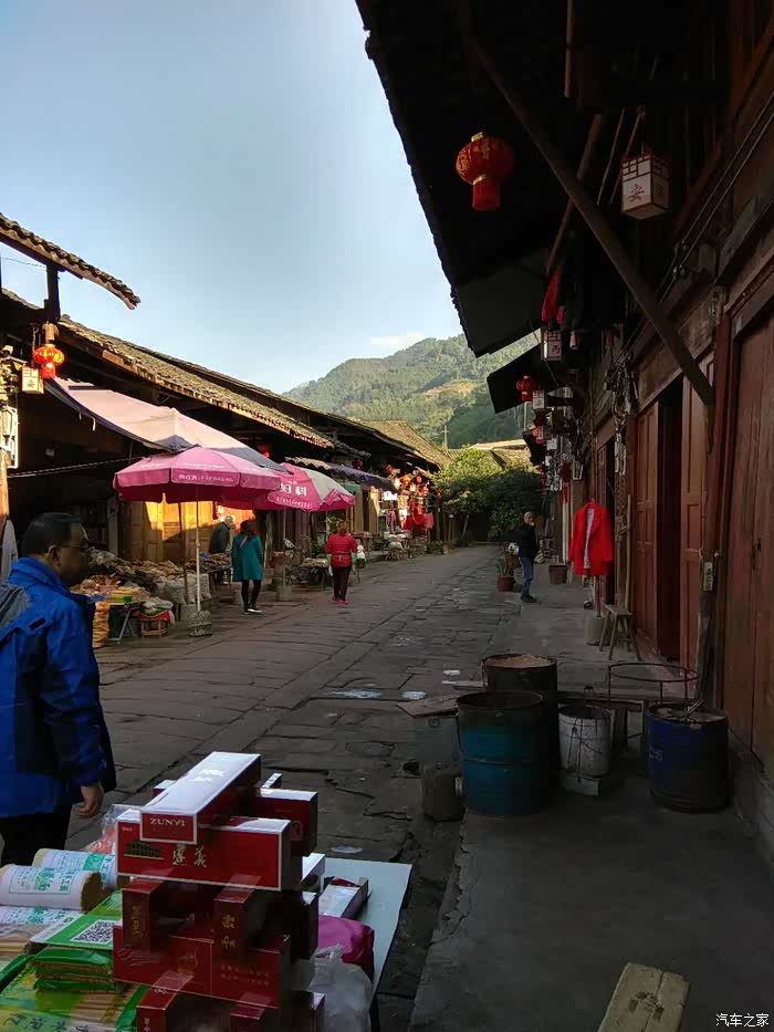 车友齐聚,游赤水大瀑布和丙安古镇