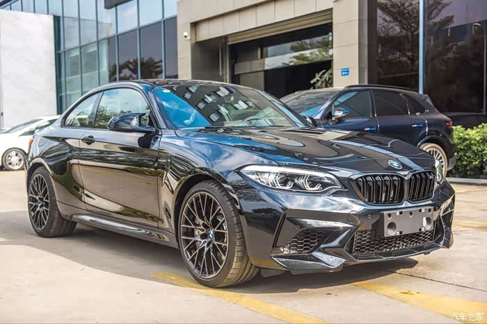 黑武士之宝马m2战斗力一试便知