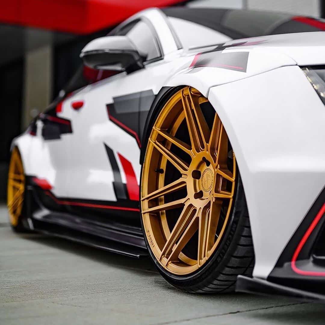 图 宽体奥迪rs7,这太帅了吧