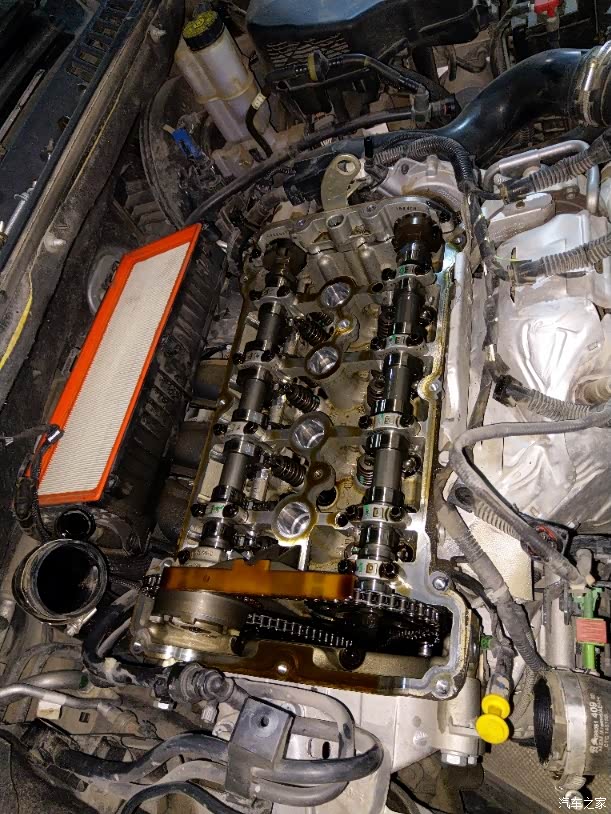 气门室盖渗油严重