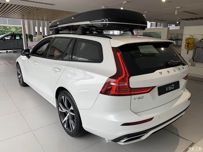颜值与实用并重的旅行车沃尔沃v60