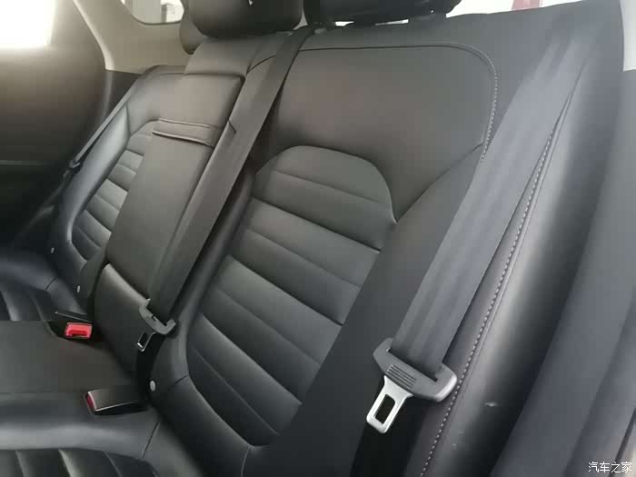 【爱车作业大征集】冬日里那么温暖的名爵红!