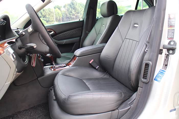 穿西服的暴徒之奔驰s55amg