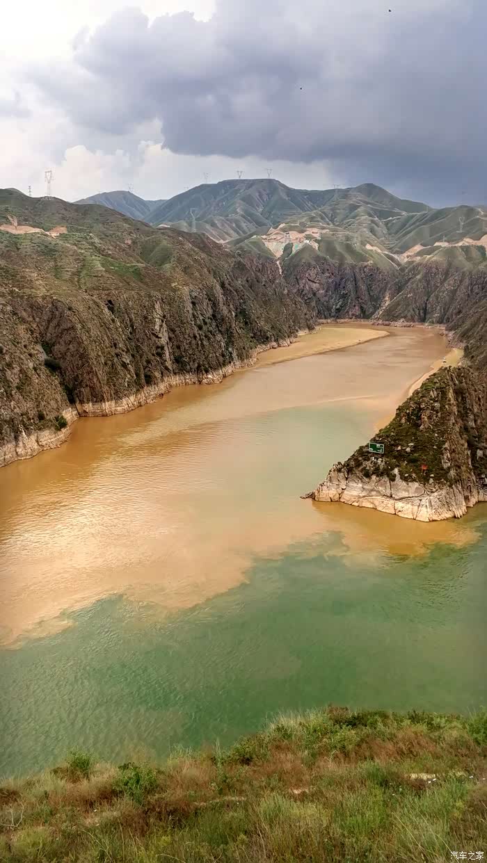 刘家峡拍黄河水