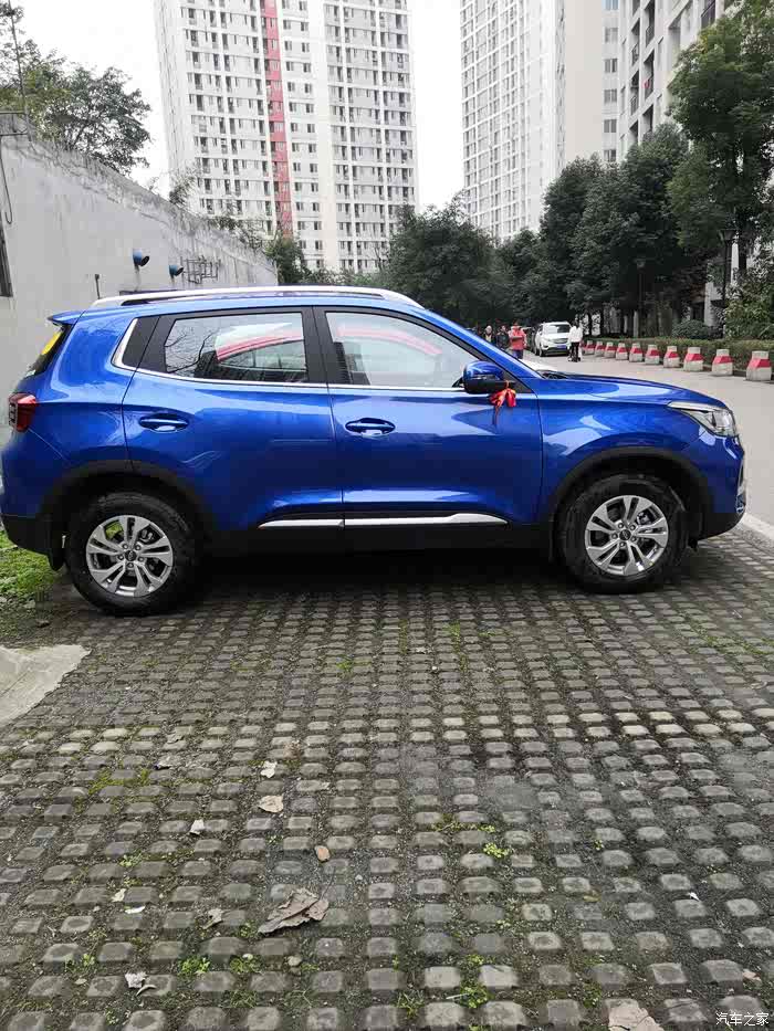 19款手动时尚瑞虎5x改灯