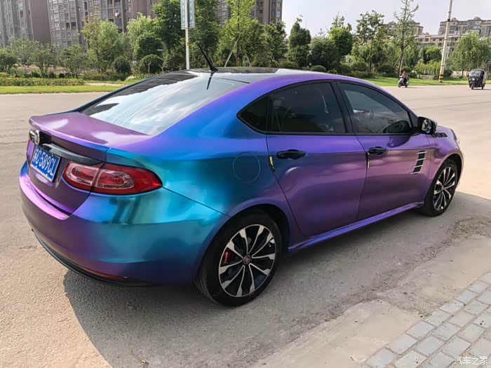 菲翔的变色龙蓝魅紫全车改色就是炫