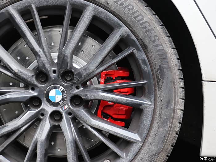 德贸老王宝马新3系升级原厂mp前4后1刹车卡钳套装