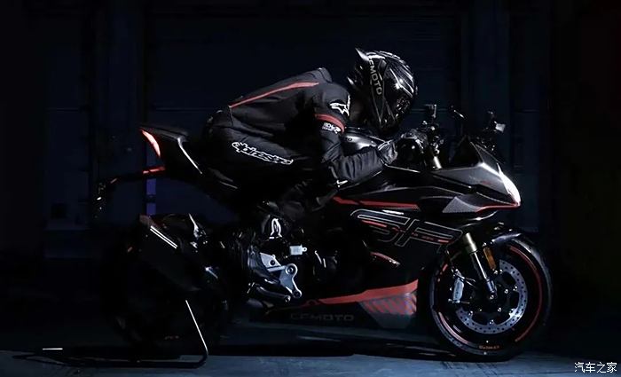 cbr400r黑色图片