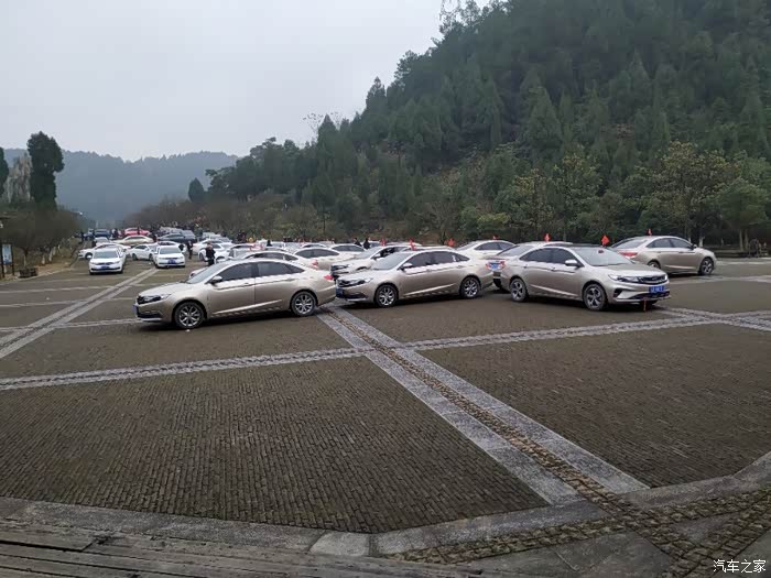 金年会-官方体育与电竞娱乐平台实时赛事直播与竞猜银行贺岁金钞比拼 生肖概念投资能否 “钞” 值