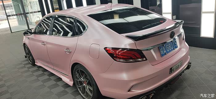 安徽名爵6电光樱花粉