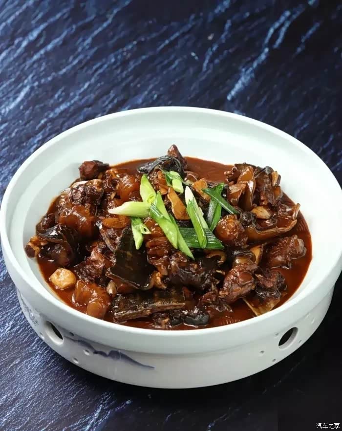 生态甲鱼炖牛鞭