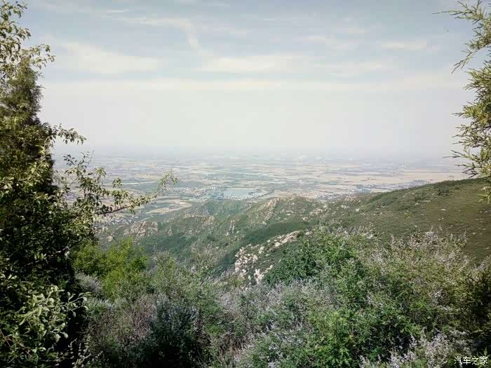 一年四季的飞龙山