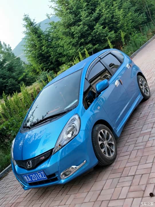 【图】巴黎蓝二飞露个脸_飞度论坛_汽车之家论坛