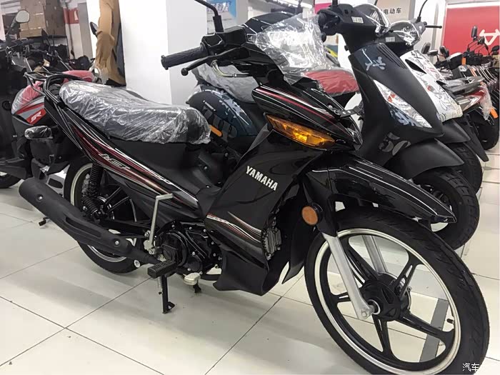 建设雅马哈i8弯梁是双离合器吗