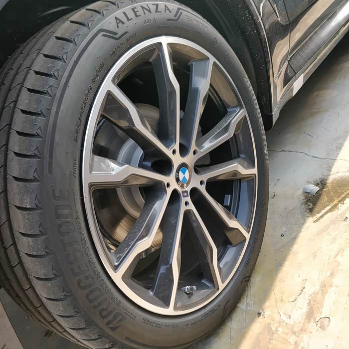 【图】这个是什么牌子的轮胎?_宝马x3论坛_汽车之家论坛