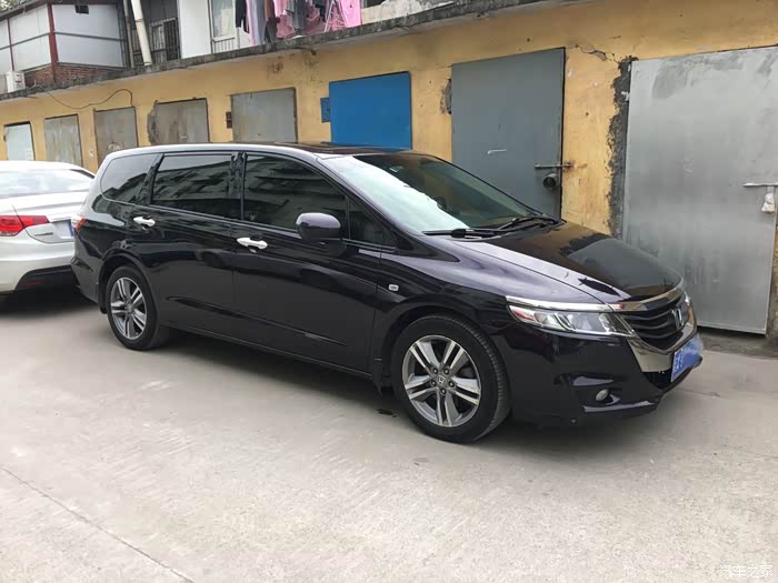 广州10年奥德赛24豪华版艾美紫家庭出游神器