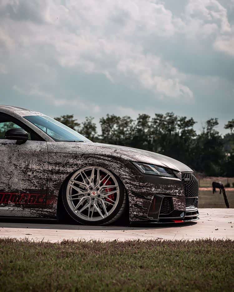 奥迪audi tt-rs这样的涂装,够不够潮