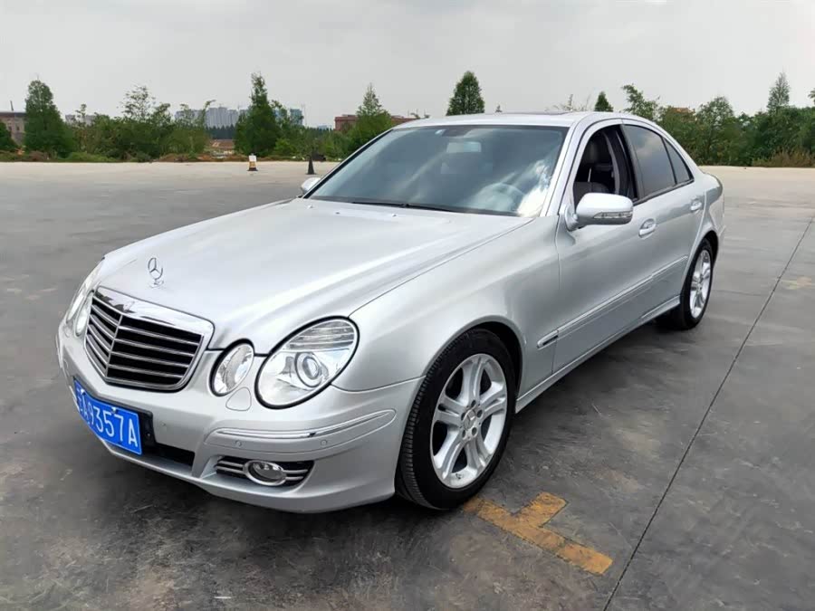 四眼奔驰e级这就是经典