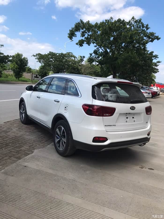 17457 | 回复: 52 索兰托论坛 18款索兰托终于提车了wzy7668 2018/07