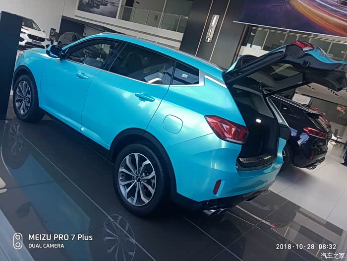 vv6炫彩帅到没朋友