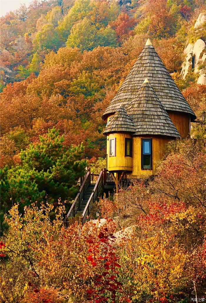 仙杜拉城堡 仙杜拉城堡的视野是最好的,可赏水库湖景也可观山林景致.