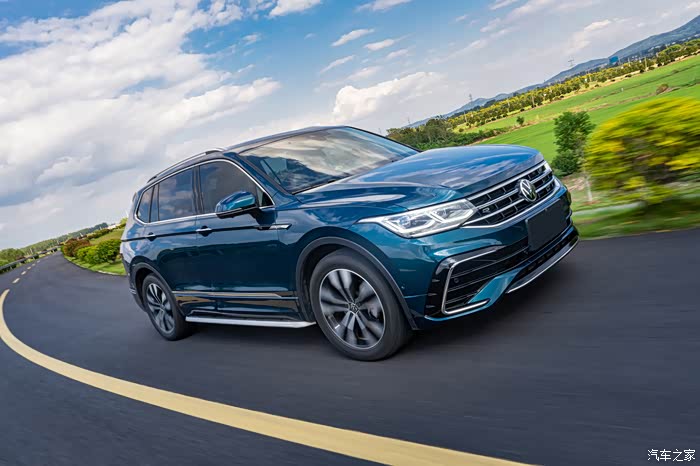 【图】只为寻找那一抹天境蓝,美少女自驾途观l享受初秋精致露营体验!