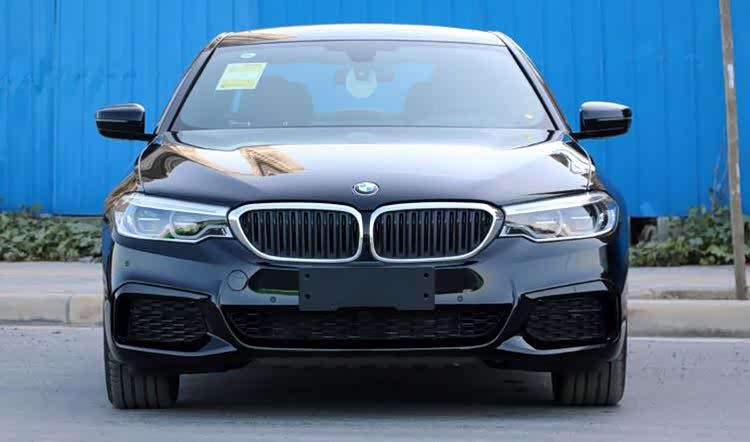 623 | 回复: 0 宝马5系论坛 全系宝马5系车长超5m,破百8.