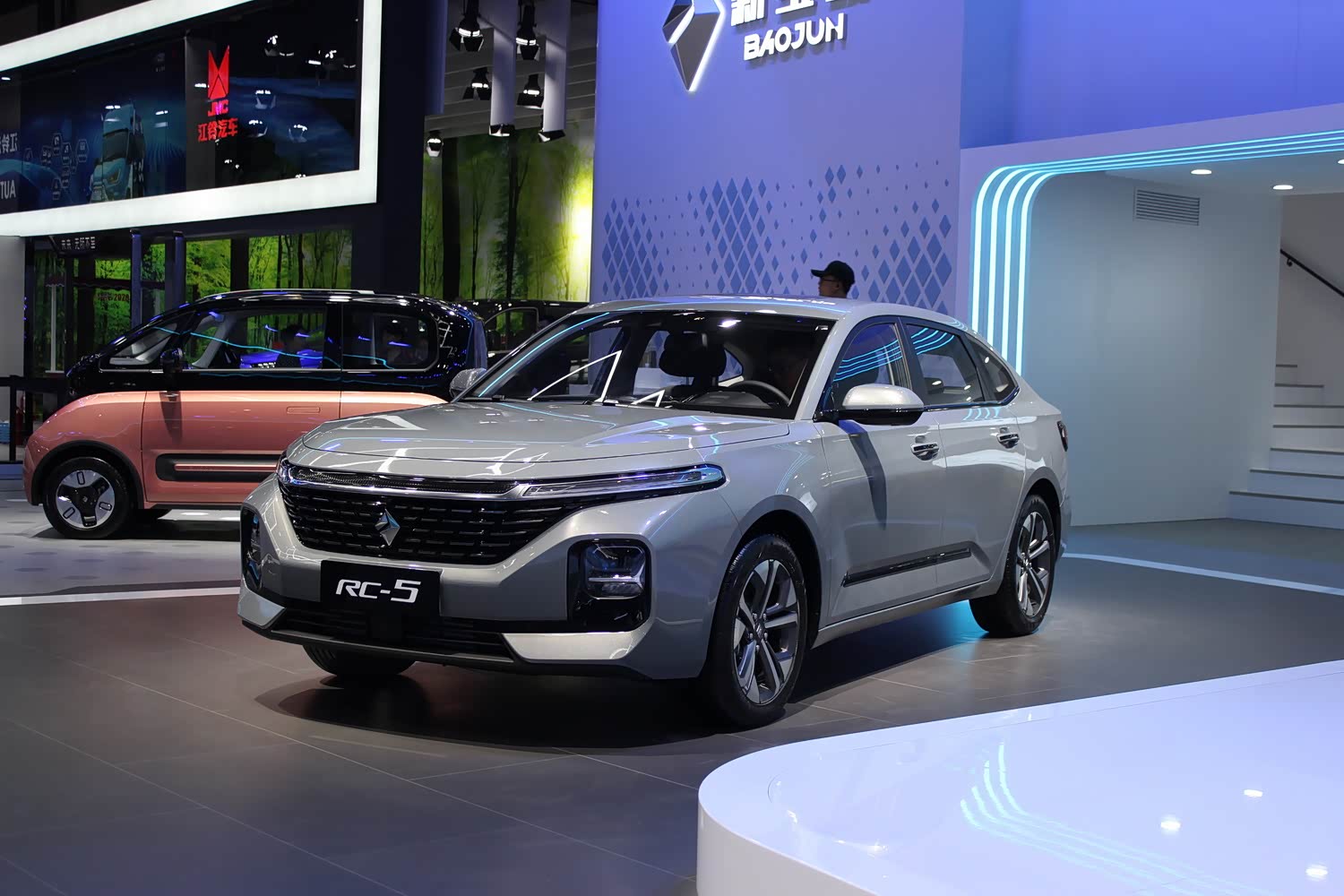 【图】2020成都车展:新宝骏rc-5/rc-5,好看吗!