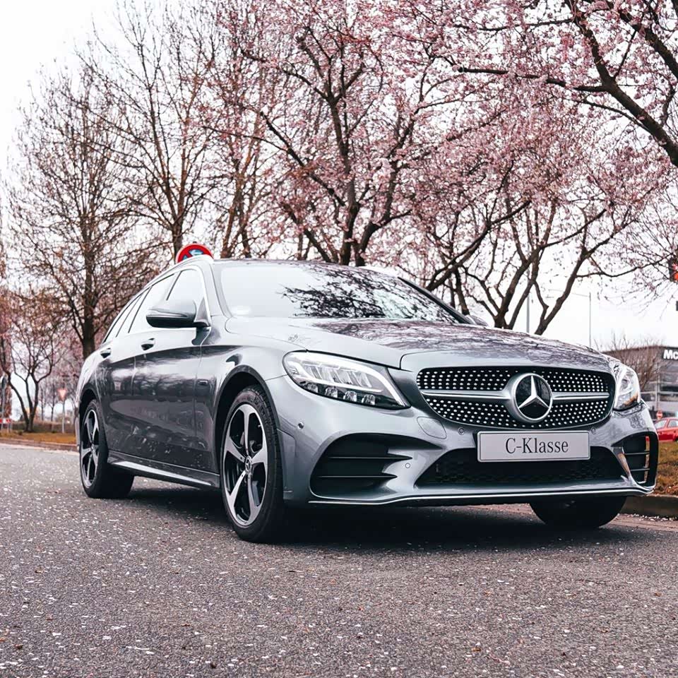 奔驰c级旅行车最浪漫的样子