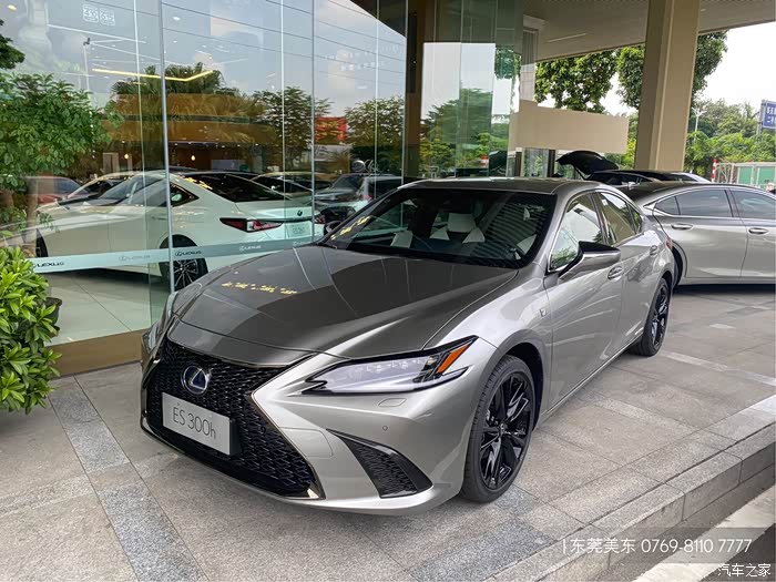 雷克萨斯es300h运动版鉴赏