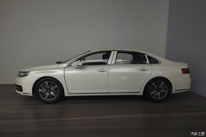 【图】【摄影贴】把玩白色a9同款车模_东风a9论坛_汽车之家论坛