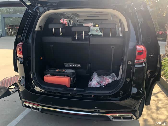 后备箱真就没