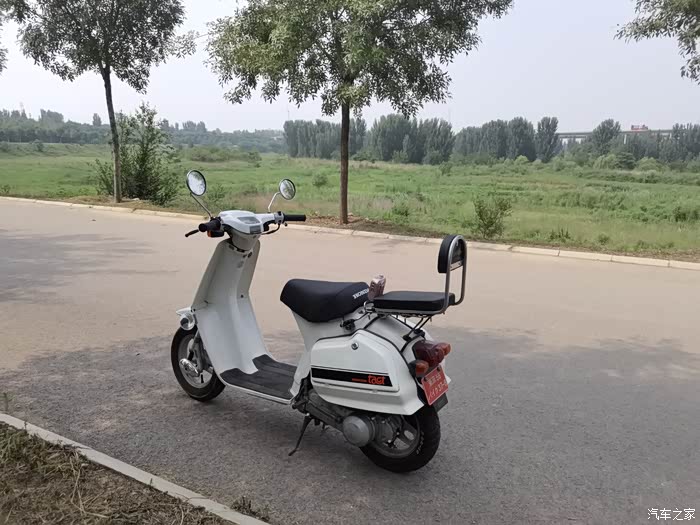 静态欣赏本田tact一代细节之处见喜爱