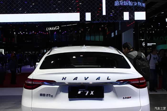 溜背造型谁与争锋一见钟情哈弗f7x新物种新生态