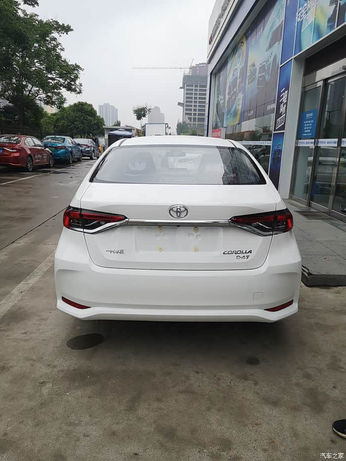 喜提19款卡罗拉1.2t精英型