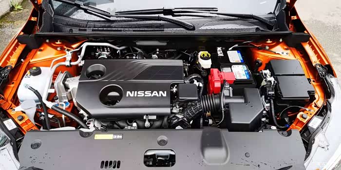 全新第三代m20发动机,功率117kw,扭矩208nm,与我个人而言是刚刚好的