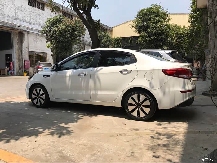 【图】k2改轮毂,经典战斧好看呢,还是新战斧好呢_起亚k2论坛_汽车之家