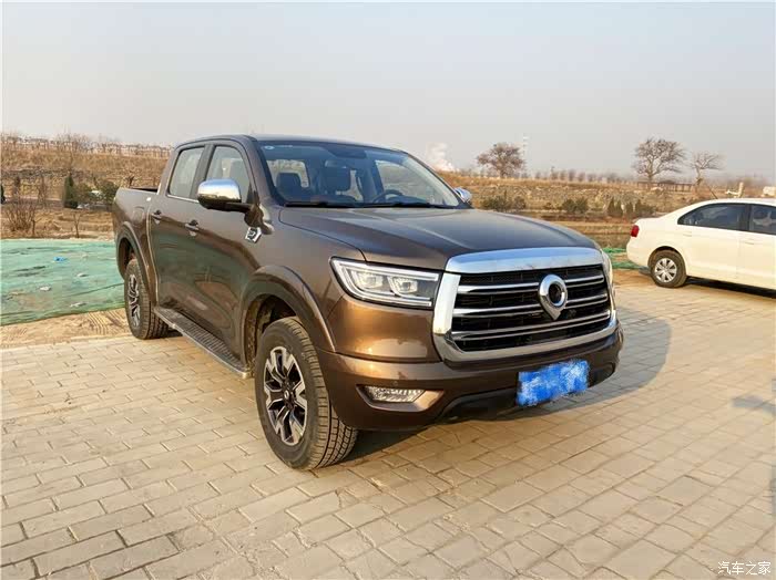 乘用皮卡兼顾舒适和实用长城炮超值的选择