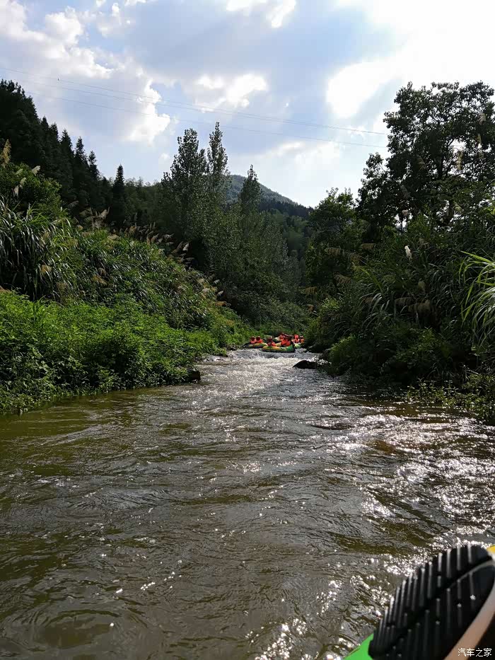 wey你而来婚车队麻城木子店田景山漂流之旅