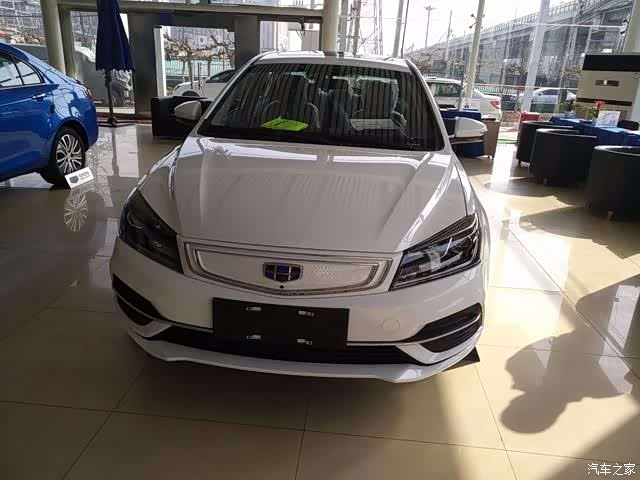 终于见到你——吉利帝豪ev450 到店看车感受