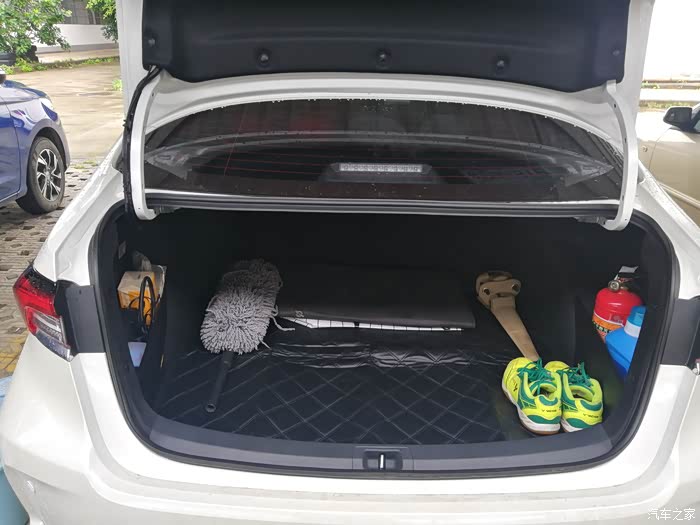 【图】给大家推荐个后备箱网兜_卡罗拉论坛_汽车之家论坛